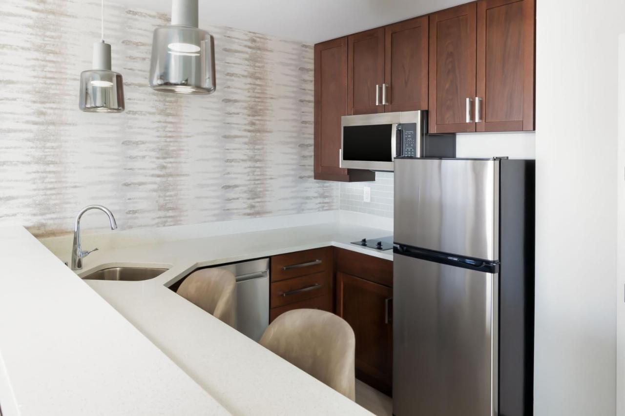 Residence Inn By Marriott Anaheim เบรอา ภายนอก รูปภาพ