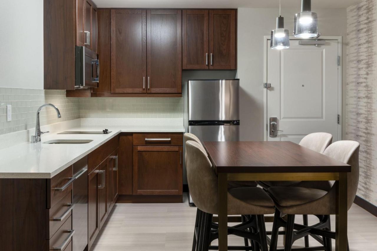 Residence Inn By Marriott Anaheim เบรอา ภายนอก รูปภาพ
